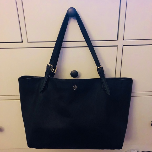 Tory Burch Handbags - Tory Burch Purse Tory Burch Handbags - Tory Burch Purse